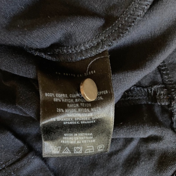 Ett Twa by Anthropologie Classic Navy Blue Keyhole Mock Neck Shortsleeve Size S - Picture 6 of 7